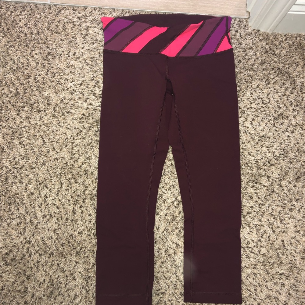 Lululemon crop pants